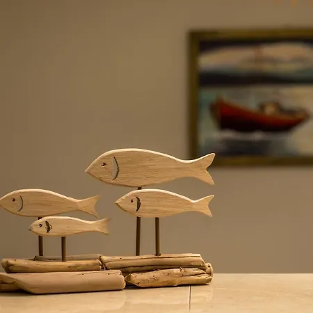 Willa Captain Chris Afandu