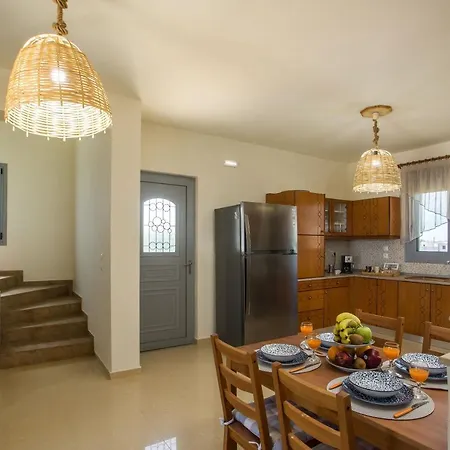 Willa Captain Chris *