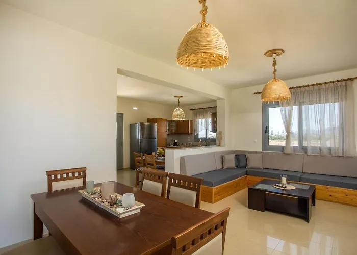 Villa Captain Chris Afando